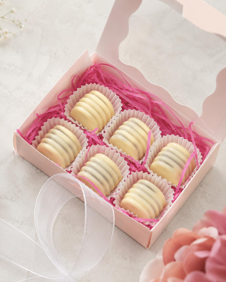 Caramel filled bonbon
